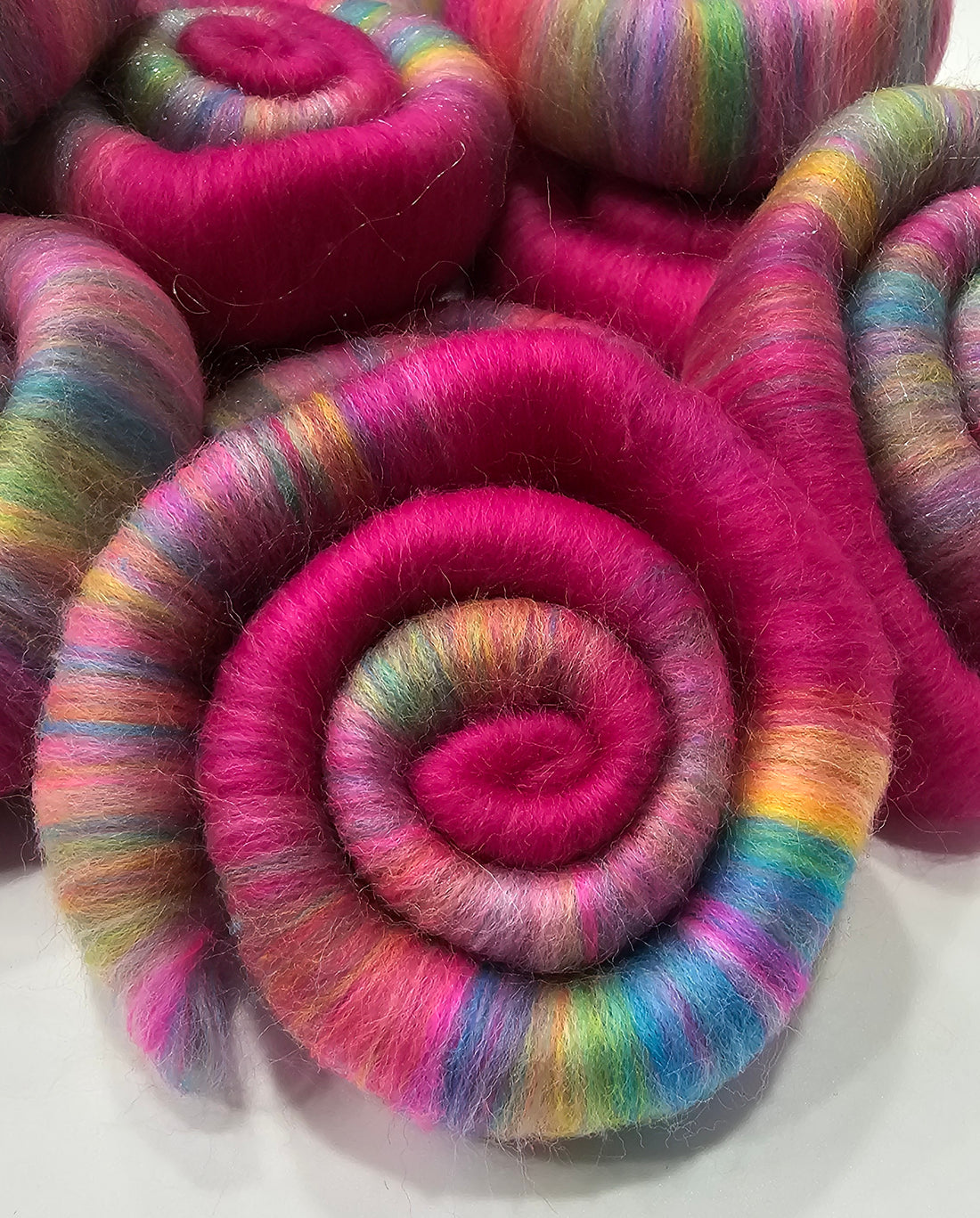 Fuchsia Rainbow Swirl